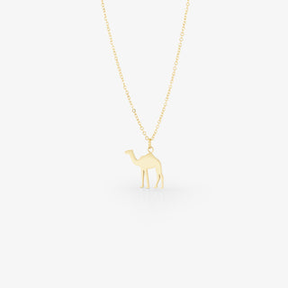 camel-necklace-gold